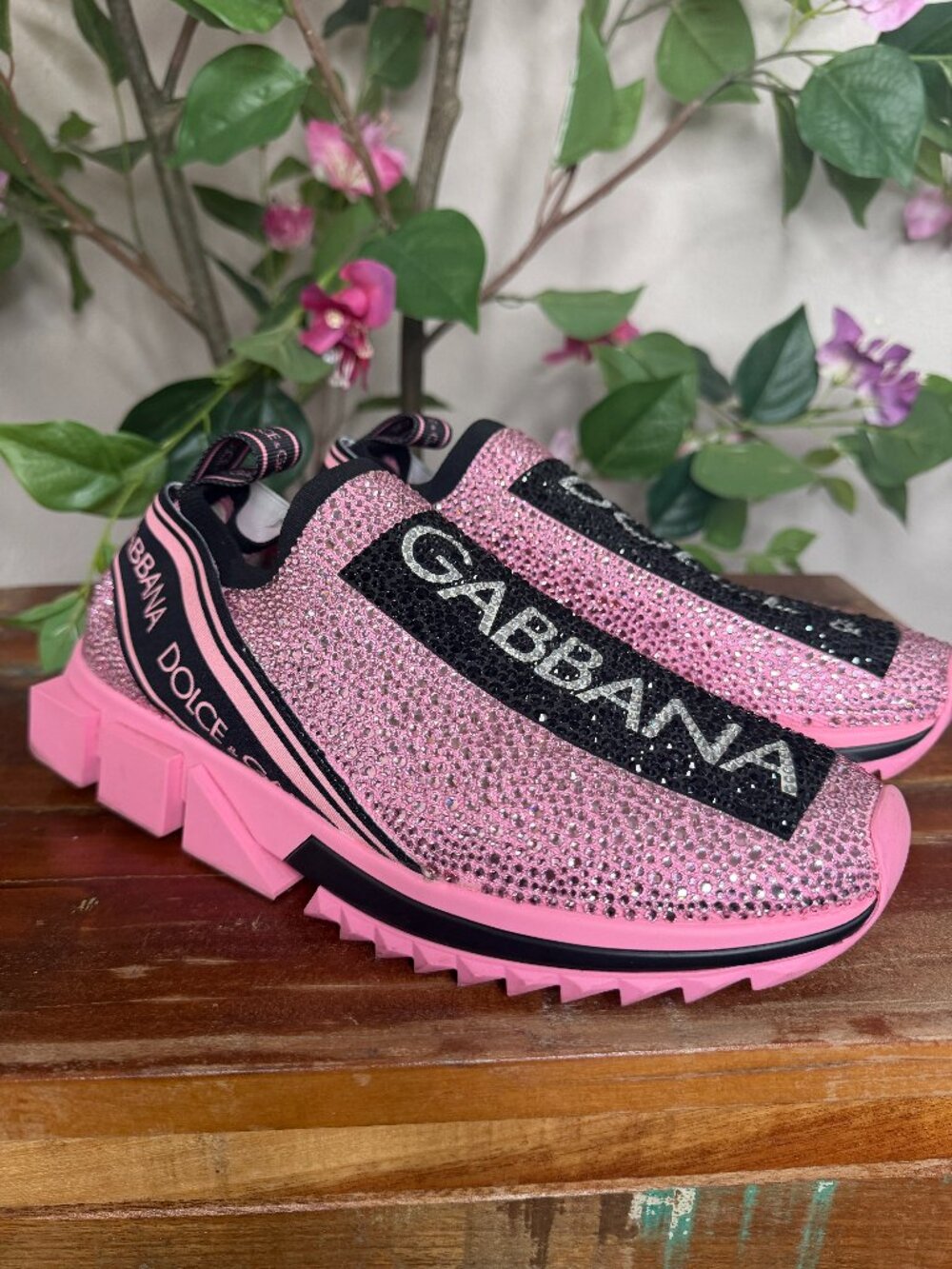 Dolce & Gabbana Crystal-Embellished Sorrento Sneakers - Pink